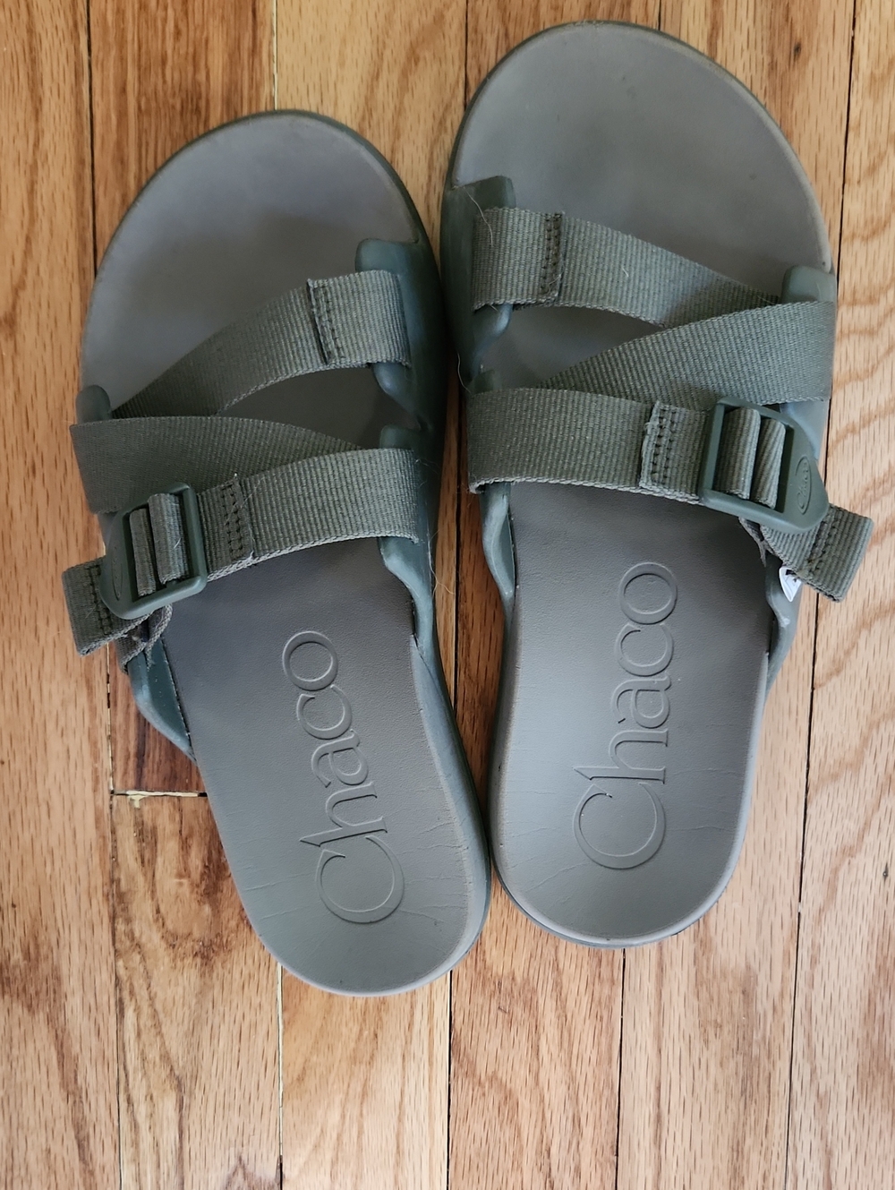 Men's Size 8 Chaco Chillos Olive Green Sandals